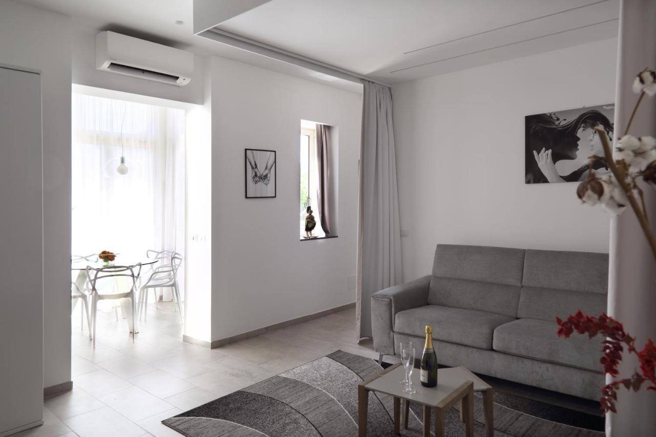 Armonia Lovely Guesthouse Taormina Buitenkant foto